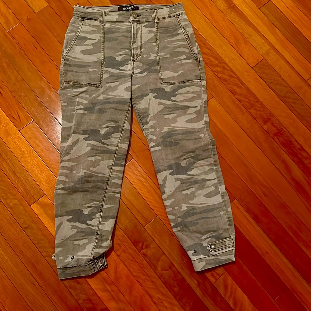 Express Camouflage Pants